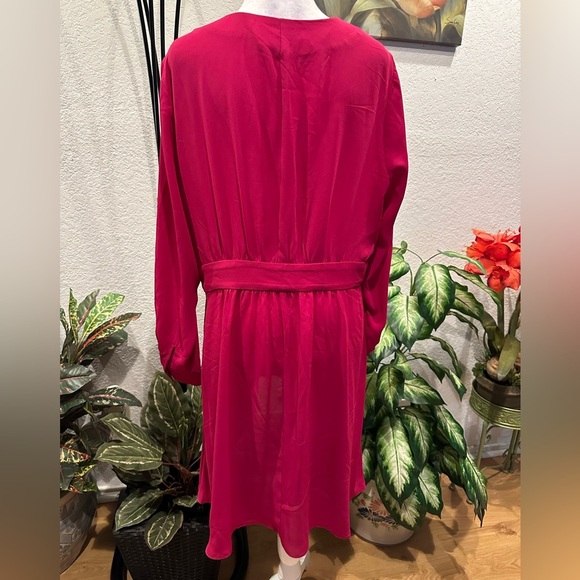 City Chic wrap mini dress plus size XXS/12 - Picture 4 of 8